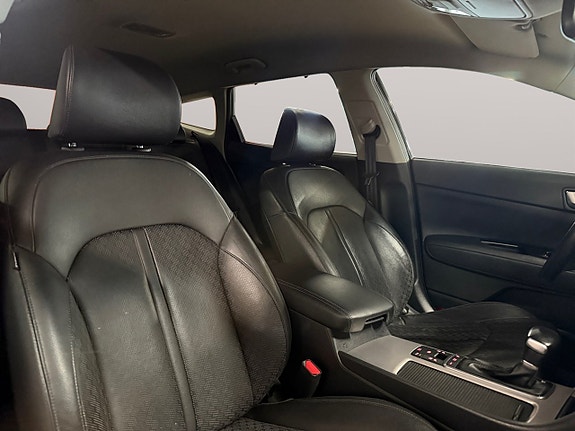 Kia Optima 13 of 25