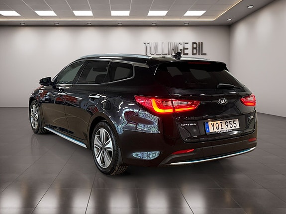 Kia Optima 3 of 5