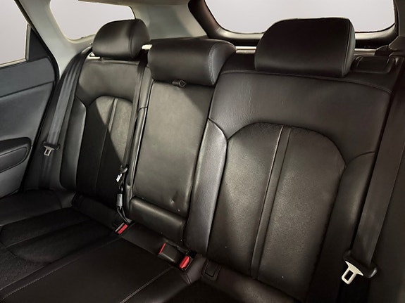 Kia Optima 11 of 25