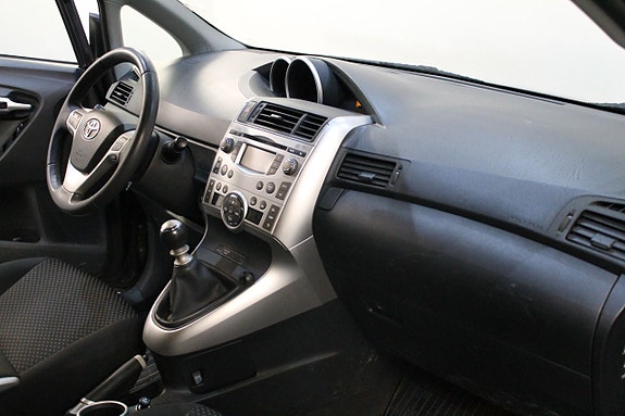 Toyota Verso 8 of 10