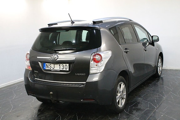 Toyota Verso 7 of 10