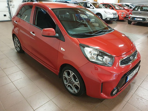 Kia Picanto 6 of 8
