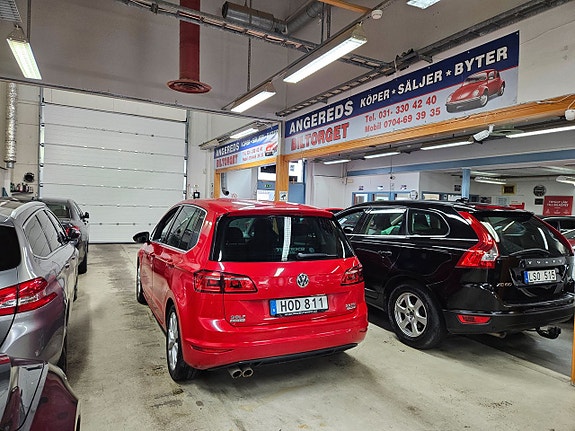 Volkswagen Golf Sportsvan 4 of 15