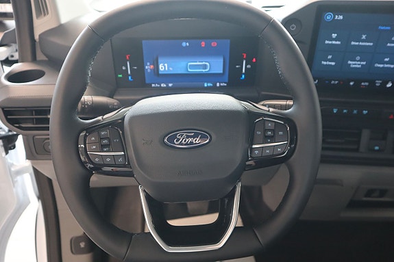 Ford Transit 14 of 16