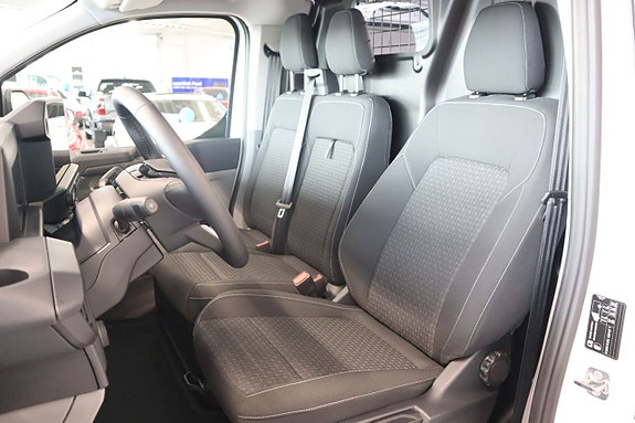 Ford Transit 15 of 16