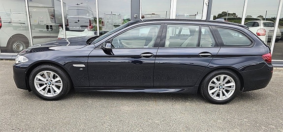BMW 530d 2 of 5