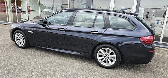 BMW 530d 3 of 5