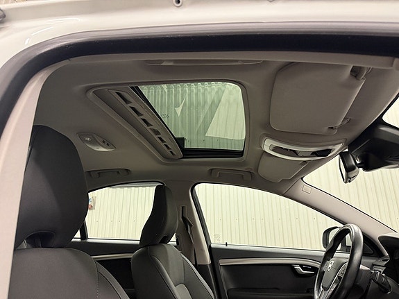 Volvo S80 9 of 18