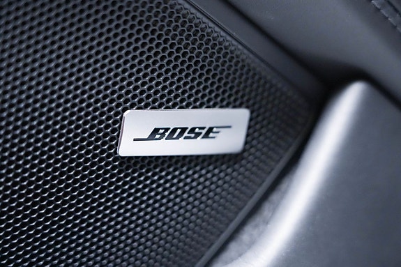 Porsche 911 Carrera 10 of 16