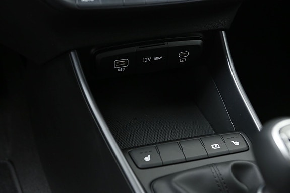 Hyundai i20 12 of 17