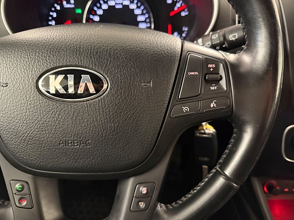 Kia Sorento 24 of 27