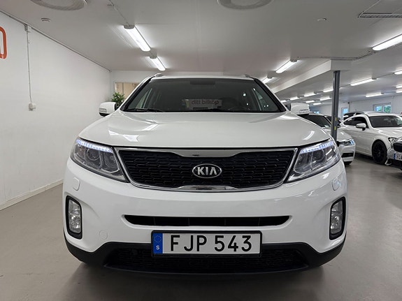 Kia Sorento 2 of 27