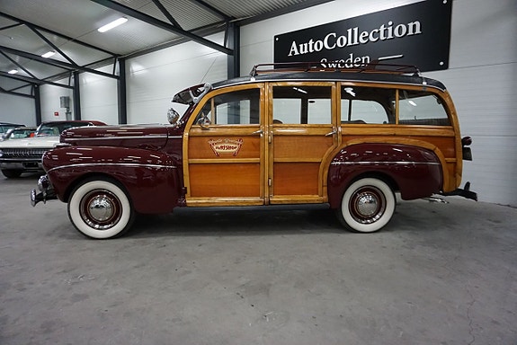 Ford Super Deluxe 3 of 5