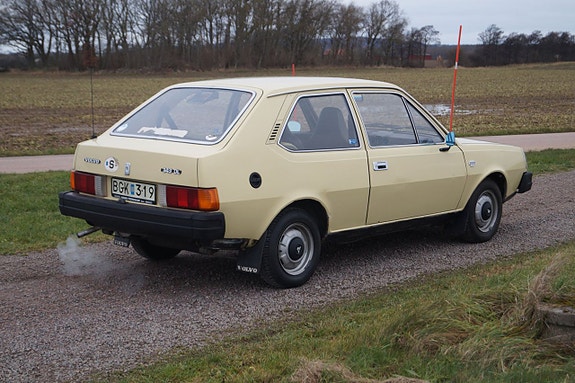 Volvo 340 3 of 5