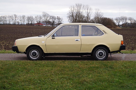 Volvo 340 7 of 27