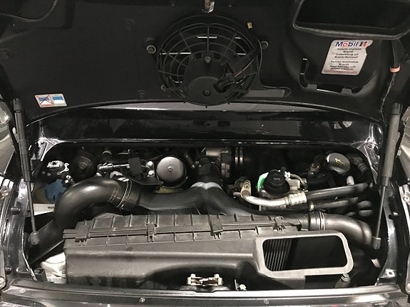 Porsche 911 Turbo 10 of 17