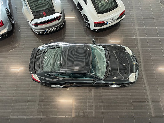 Porsche 911 Turbo 5 of 17