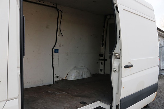 Volkswagen Crafter 35 11 of 15