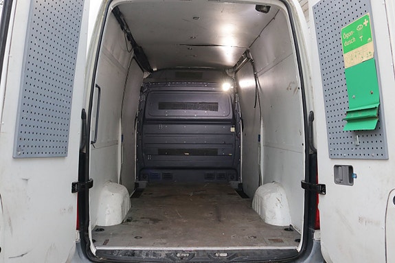 Volkswagen Crafter 35 10 of 15