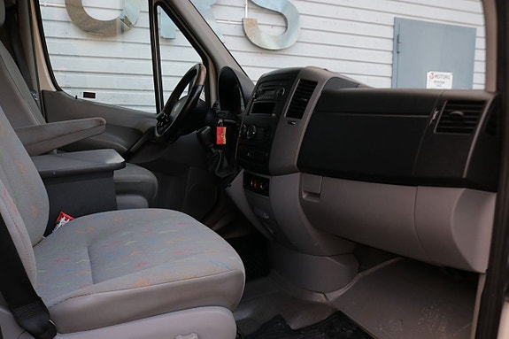 Volkswagen Crafter 35 12 of 15