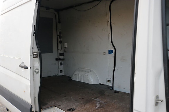 Volkswagen Crafter 35 14 of 15