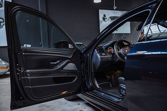 BMW M5 9 of 19
