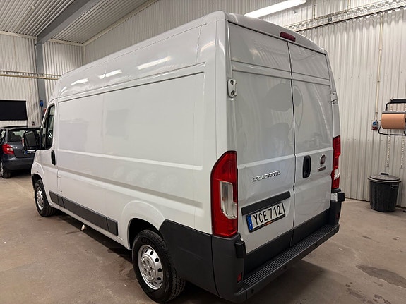 Fiat Ducato 2 of 5