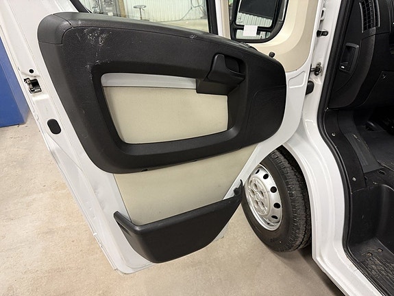 Fiat Ducato 13 of 17