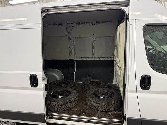 Fiat Ducato 8 of 17