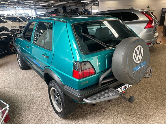 Volkswagen Golf-Serie 4 of 5