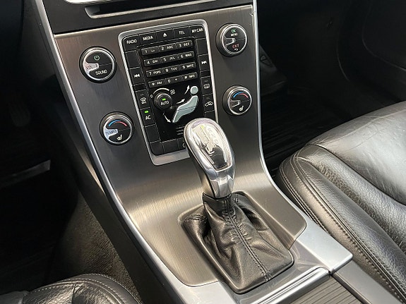 Volvo S60 13 of 18