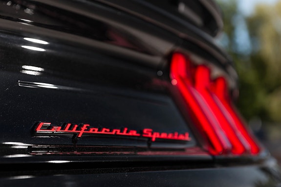 Ford Mustang 6 of 25