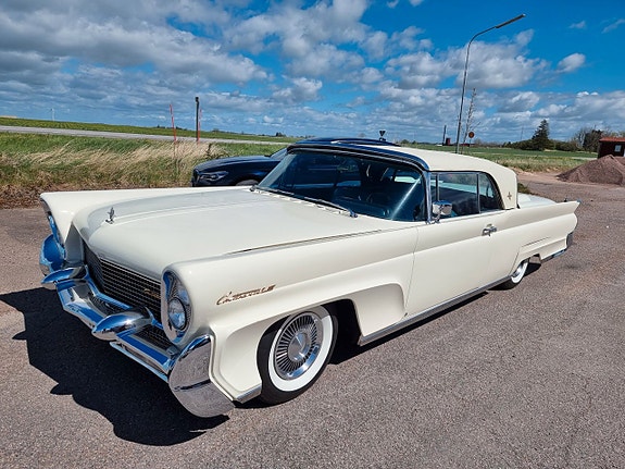 Lincoln Continental Mark III