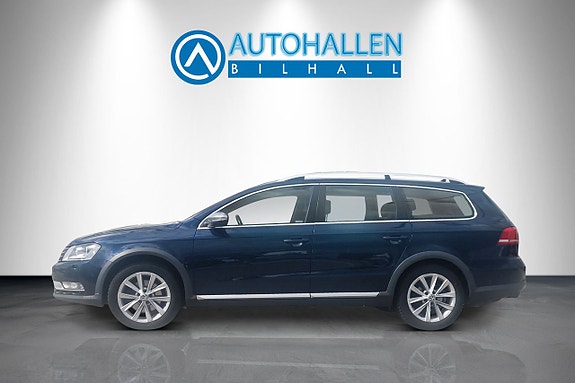 Volkswagen Passat Alltrack 4 of 5