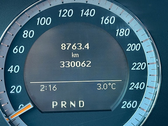 Mercedes-Benz C200 16 of 17