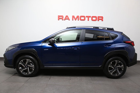 Subaru Crosstrek 2 of 5