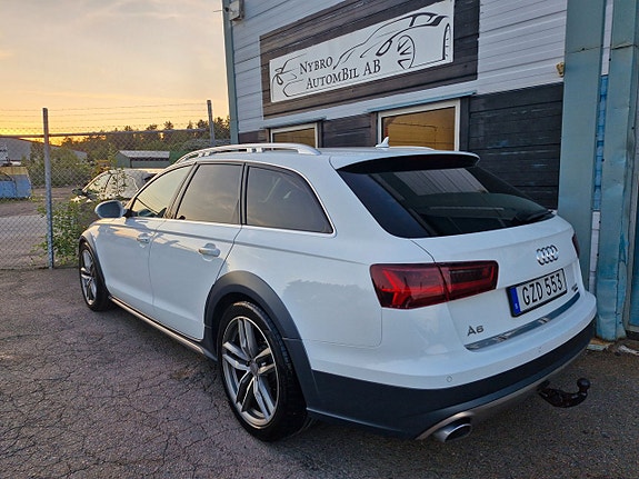 Audi A6 allroad 15 of 16