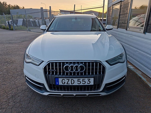 Audi A6 allroad 4 of 5