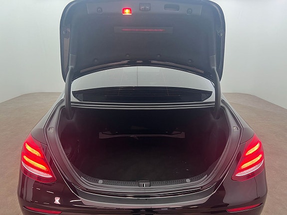 Mercedes-Benz E350 d 6 of 26