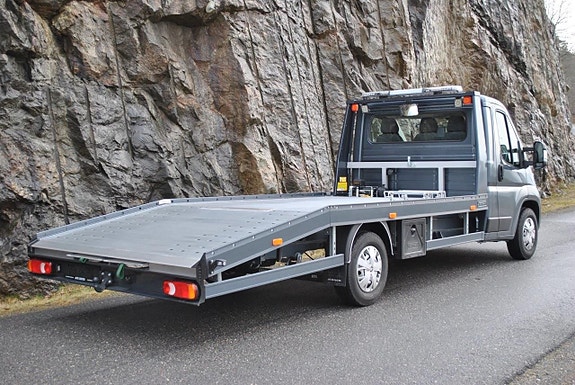 Peugeot Boxer 8 of 23