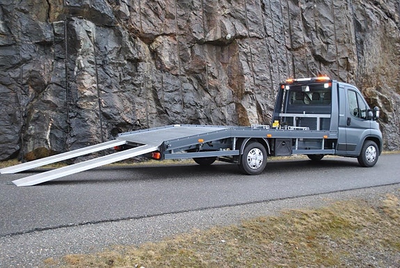 Peugeot Boxer 4 of 23