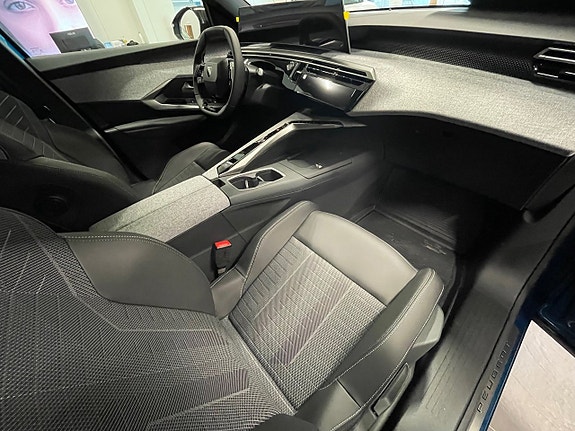 Peugeot 3008 7 of 21