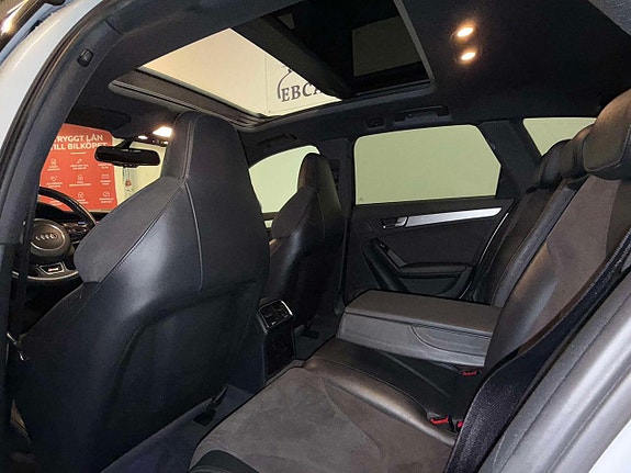 Audi RS4 14 of 18
