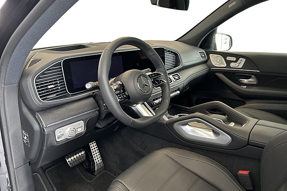 Mercedes-Benz GLS450 d 2 of 8