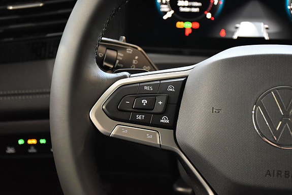 Volkswagen Tiguan 13 of 29