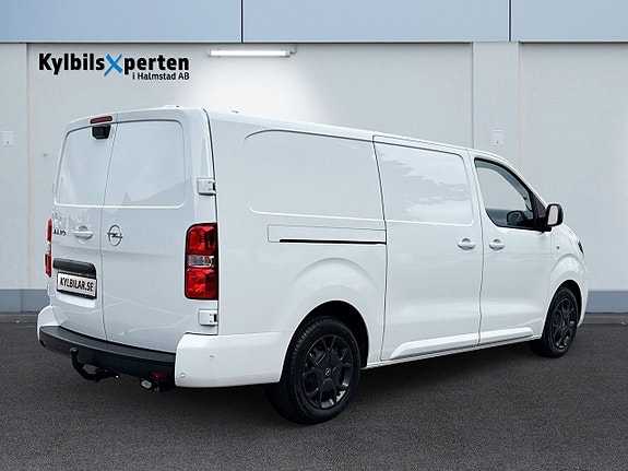 Opel Vivaro 5 of 5