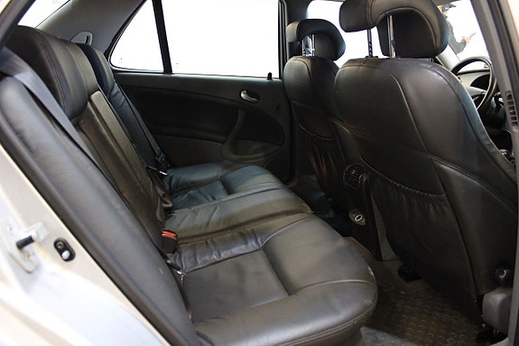 Saab 9-5 8 of 9