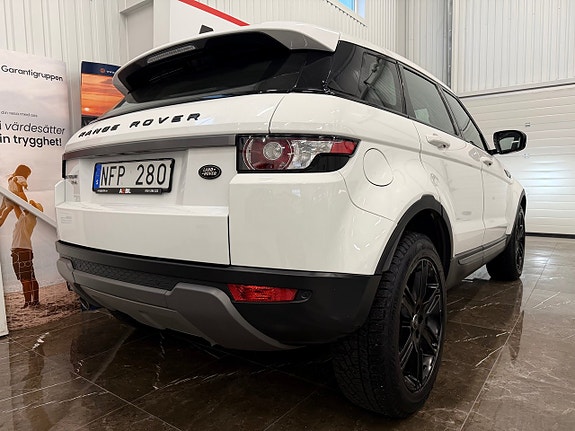 Land Rover Range Rover Evoque 8 of 23