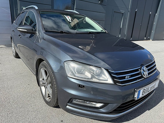 Volkswagen Passat 2 of 5