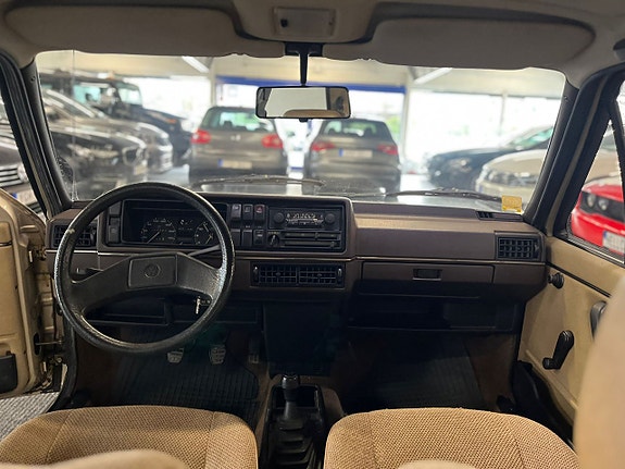 Volkswagen Jetta 17 of 20